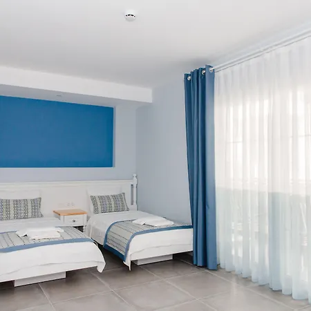 Luvi - Adults Only (+16) Otel 2*