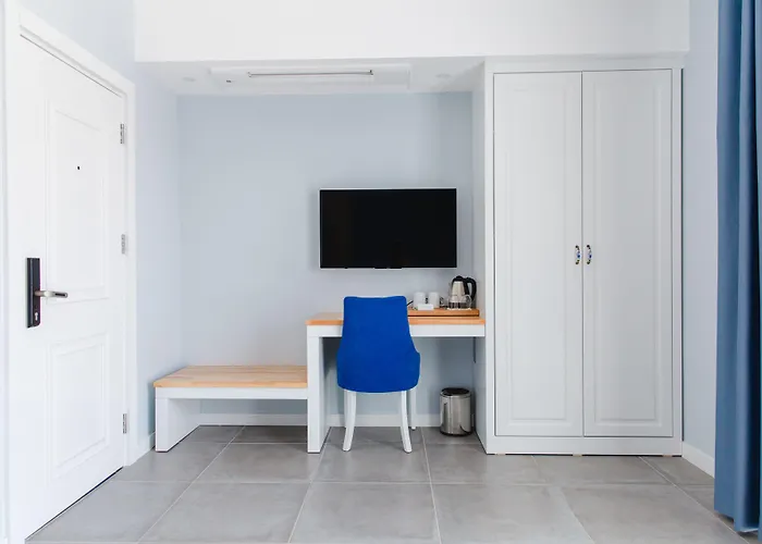 Luvi - Adults Only 酒店 2*