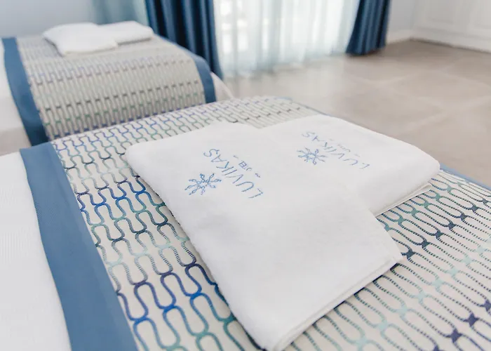 Luvi - Adults Only 2* 卡斯