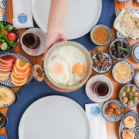 Ξενοδοχείο Luvi - Adults Only 2*