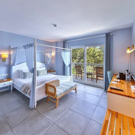 Hotel Luvi - Adults Only 2*