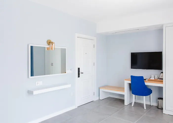 Luvi - Adults Only Hotel 2*